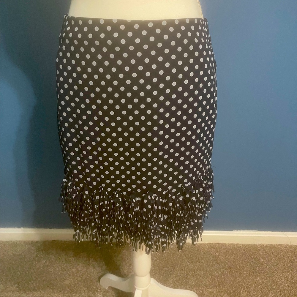 Ann Taylor Fringe Pencil Skirt size 2 Navy and Baby Blue Polka Dot